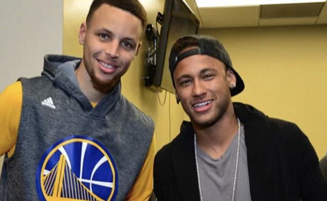 篮球CBA赛场出现精彩扣篮（CBA赛场上演震撼扣篮秀）