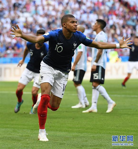 国安客场绝平深圳队（国安客场补时扳平深圳队）