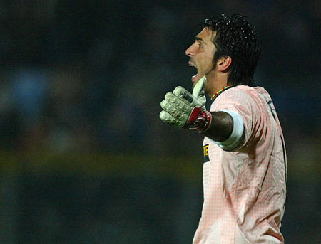 美记：字母哥在2020年确实想加盟热火，还有意与东契奇联手（美媒记者称：字母哥2020年确曾考虑加盟热火，并有意与东契奇组队）