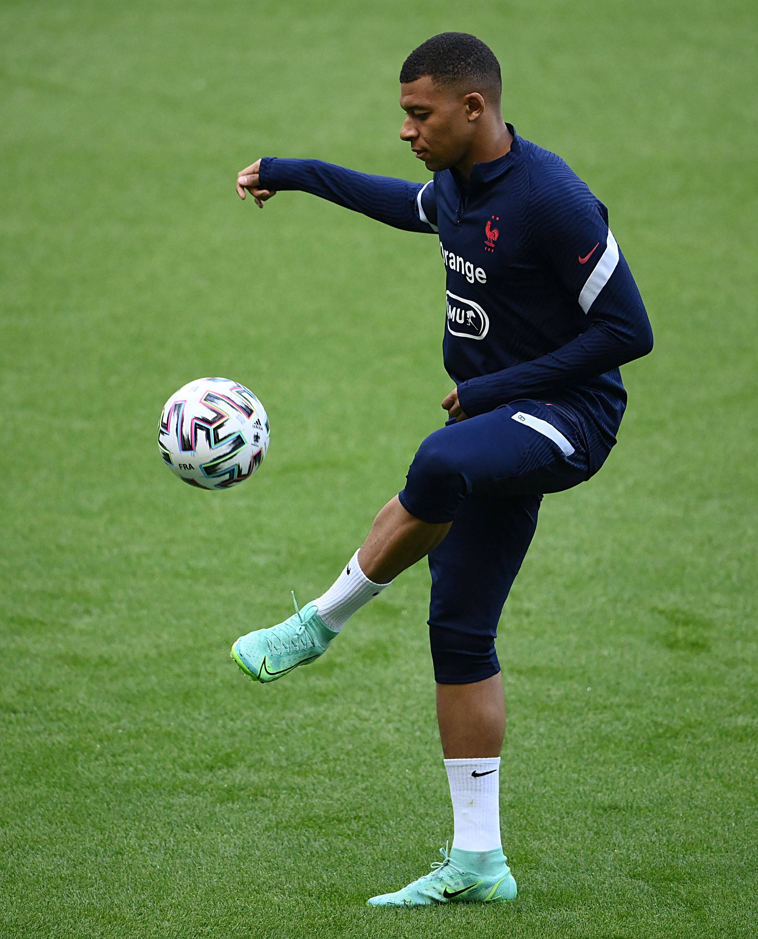 简直令人叹为观止，11年前的今天，拉姆塞打进了欧冠历史上最伟大的进球之一（11年前今日，拉姆塞轰出欧冠史诗级世界波）