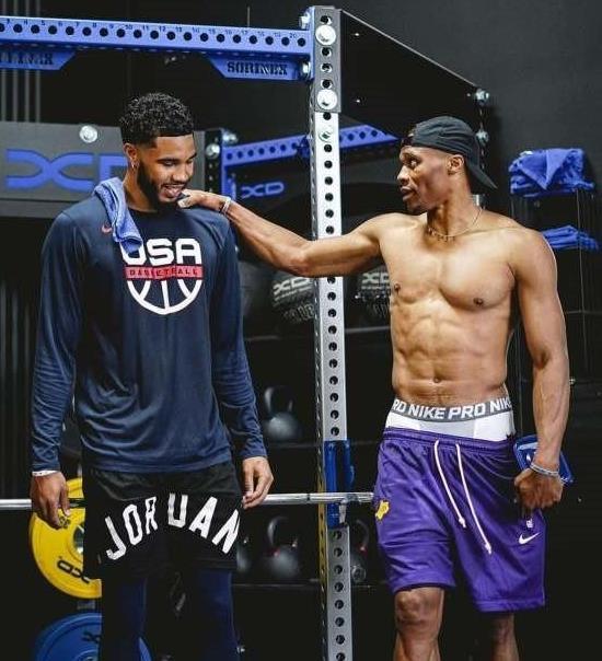 官方：2025赛季中国足球职业联赛颁奖会将于12月12日晚举行（官方确认：2025赛季中国职业足球联赛颁奖典礼将于12月12日晚举行）