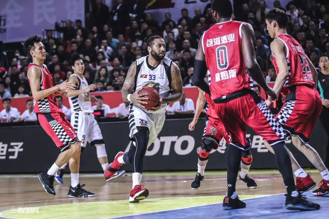 塔：我们知道自己随时都有能力扭转比赛；踢阿森纳目标是胜利（塔：我们随时都能改变比赛局势，对阵阿森纳的唯一目标是赢球）